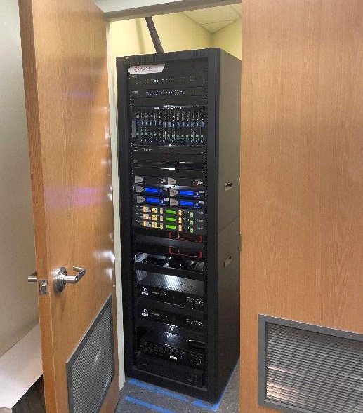 CPG company focus room and observation room design